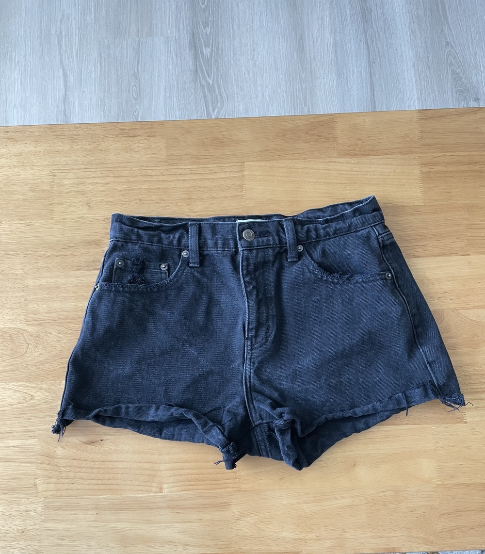 Pistola Mid to High Rise Black Denim Shorts with a Raw Hem - Size 27